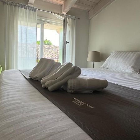 דסנזאנו דל גארדה Residence Del Lago מראה חיצוני תמונה