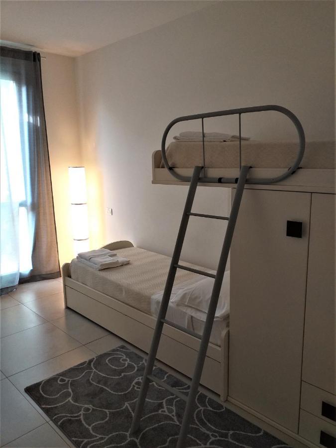 דסנזאנו דל גארדה Residence Del Lago מראה חיצוני תמונה