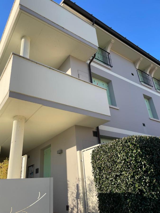 דסנזאנו דל גארדה Residence Del Lago מראה חיצוני תמונה
