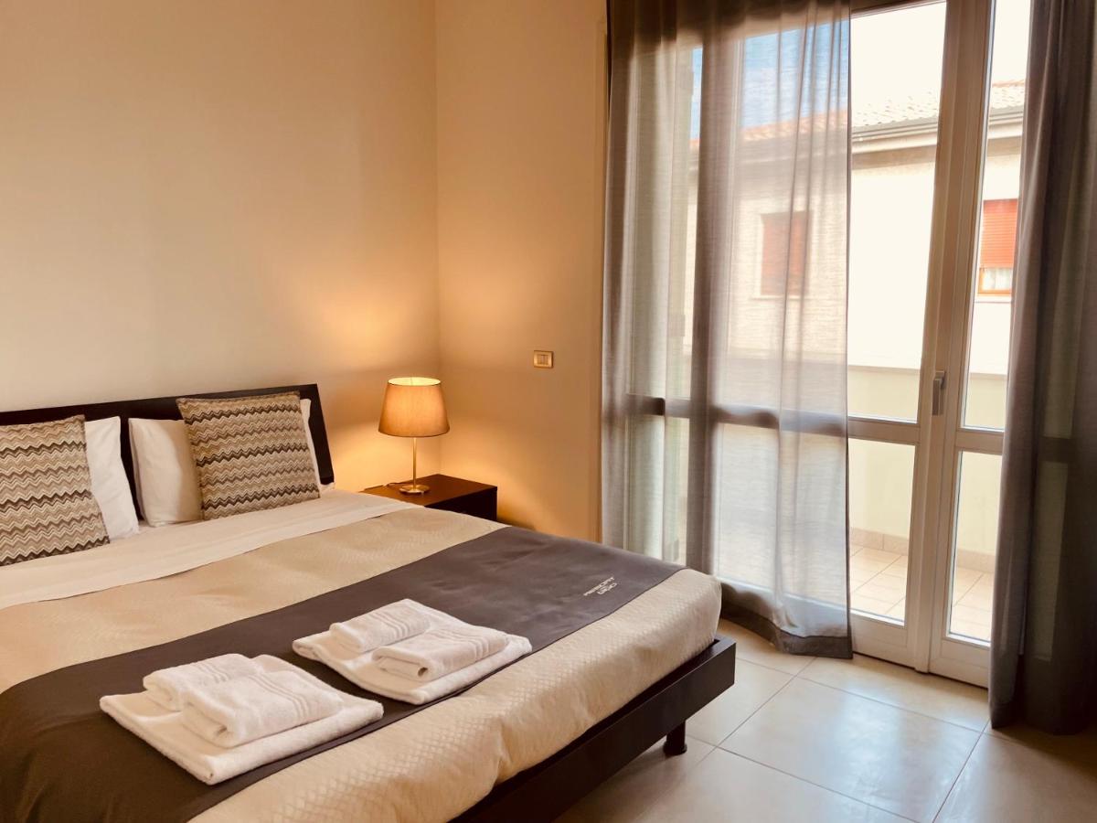דסנזאנו דל גארדה Residence Del Lago מראה חיצוני תמונה