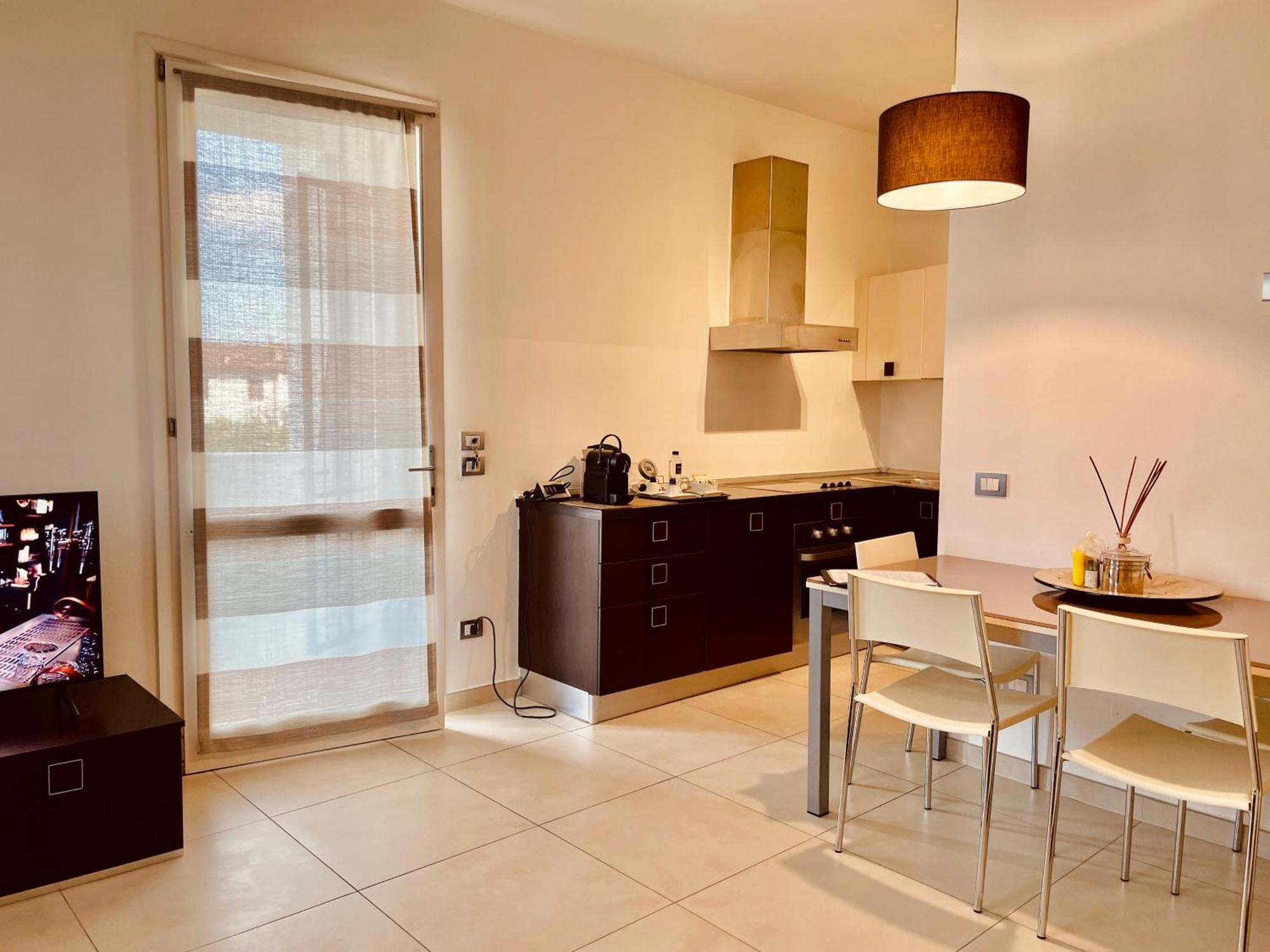 דסנזאנו דל גארדה Residence Del Lago מראה חיצוני תמונה