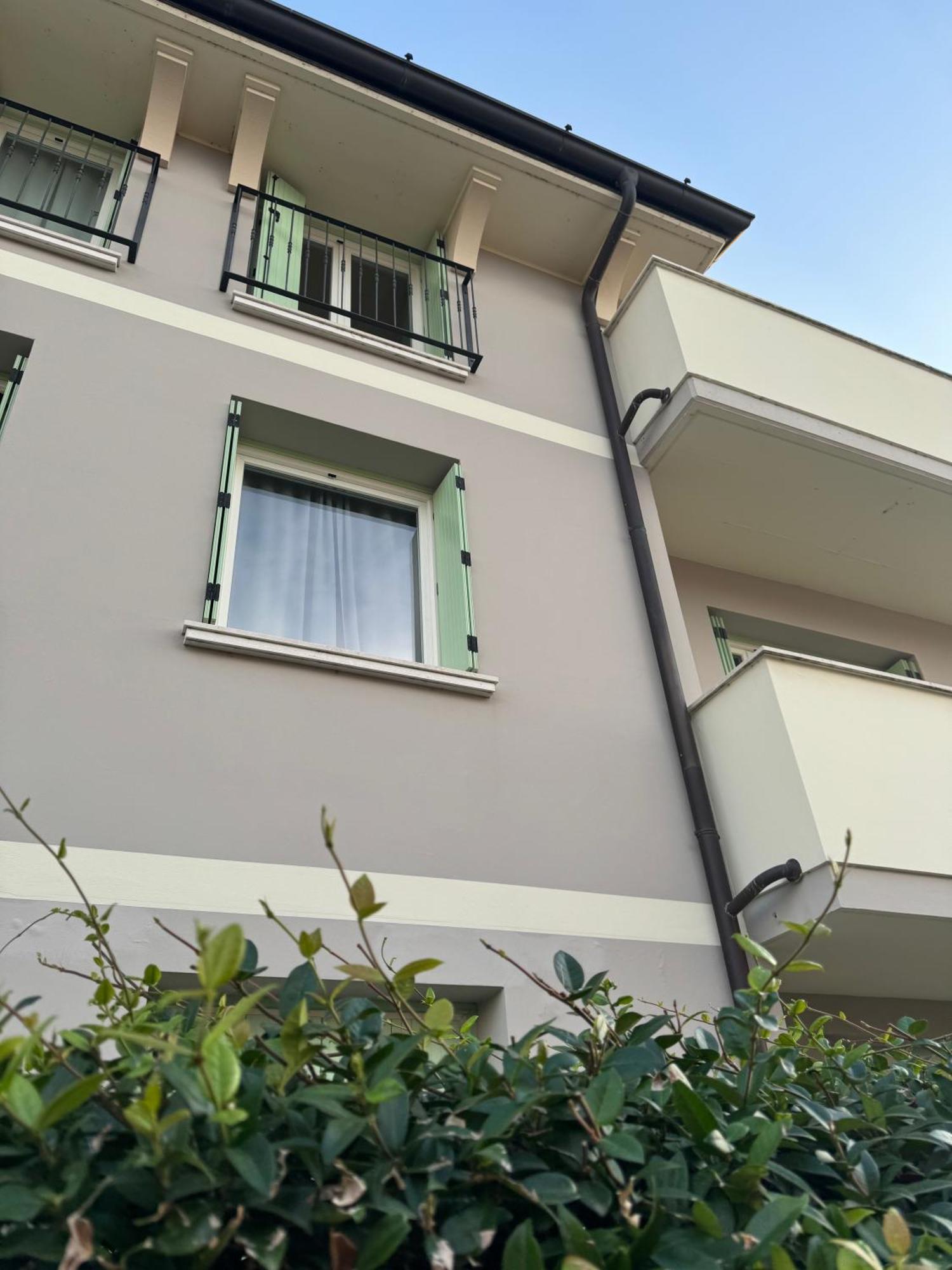 דסנזאנו דל גארדה Residence Del Lago מראה חיצוני תמונה